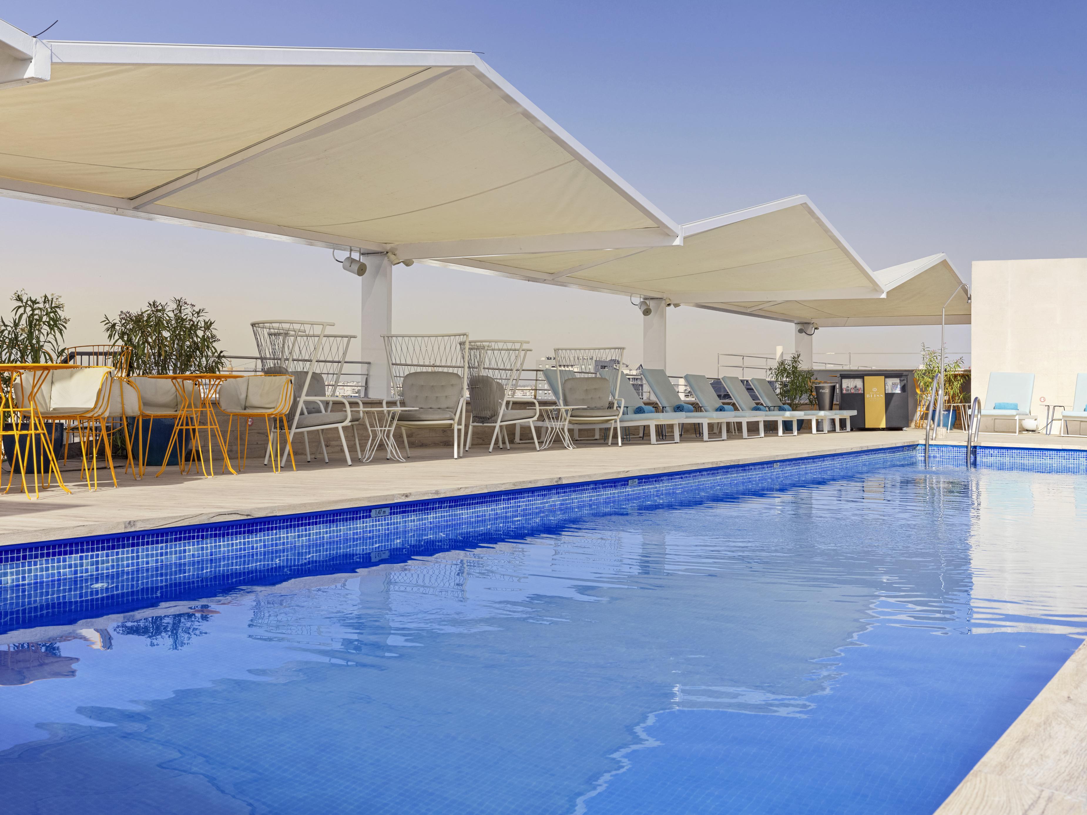 Hotel Novotel Sevilla Esterno foto